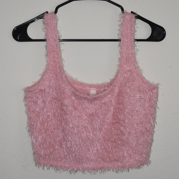 Pink Faux Fur Crop Top! - Picture 1 of 5
